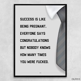 Plakat med tekst der handler om succes
