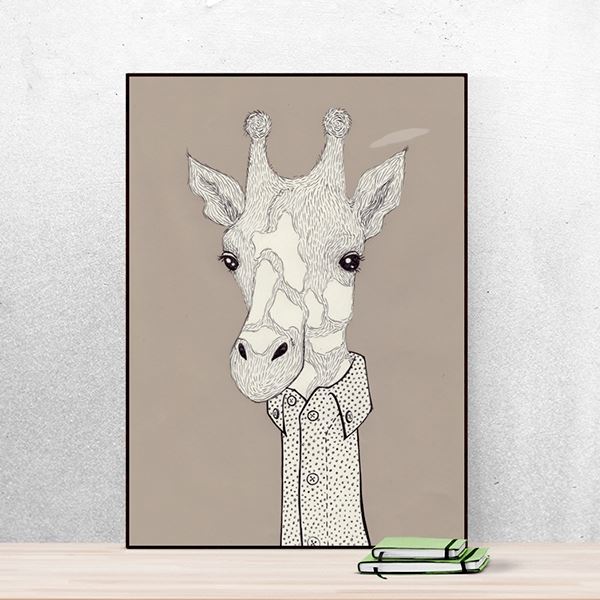 Plakat - Giraf med prikket skjorte